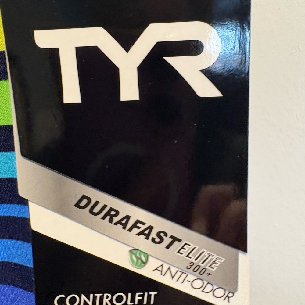 TYR Durafast Elite PANAMA Aqua ControlFit 1pc Swimsuit Size 24 NWT - Picture 3 of 8